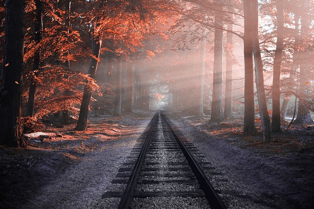 railway-2818748_640